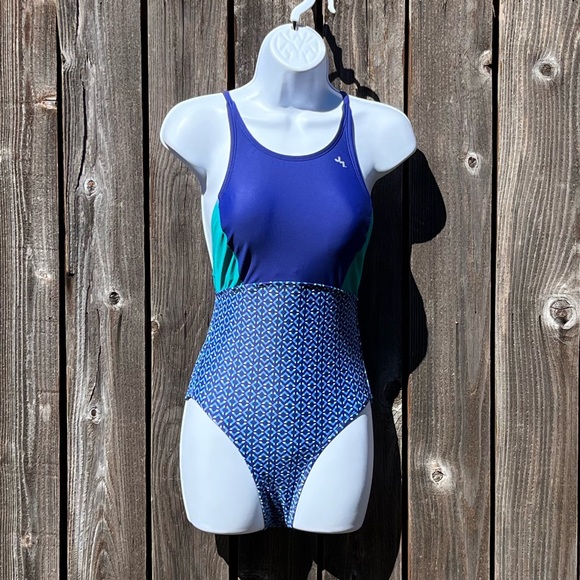 Joy lab one piece swimsuit size small - Picture 15 of 17
